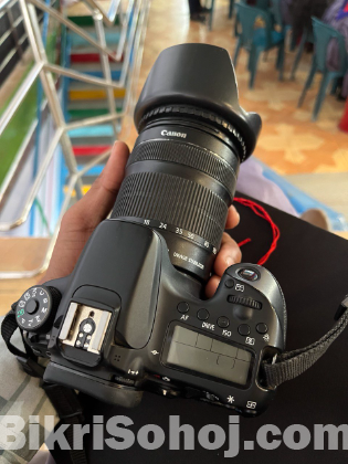 Canon EOS 70D with 18-135 mm STM
